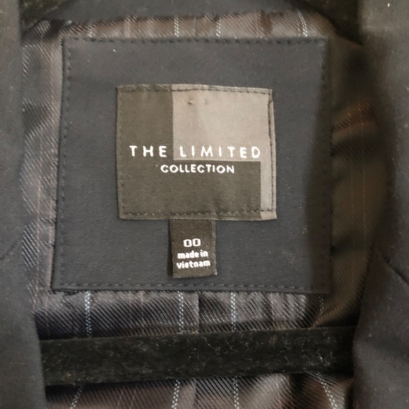 The Limited Navy Blazer - Picture 2 of 4